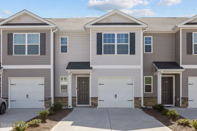 $234,750 | 3101 Tatlock Way, Unit E, Greenville, NC 27834