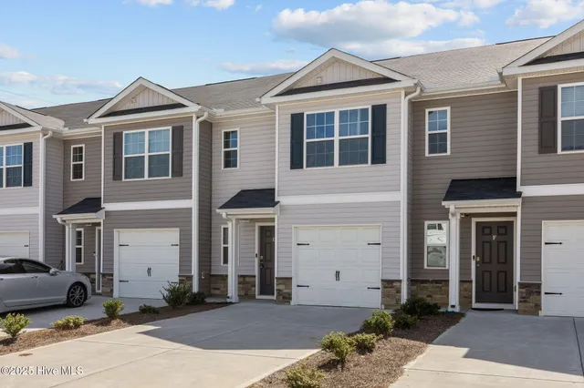 $234,750 | 3101 Tatlock Way, Unit E, Greenville, NC 27834