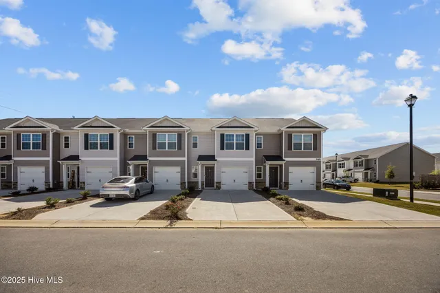 $234,750 | 3101 Tatlock Way, Unit E, Greenville, NC 27834