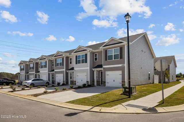 $234,750 | 3101 Tatlock Way, Unit E, Greenville, NC 27834