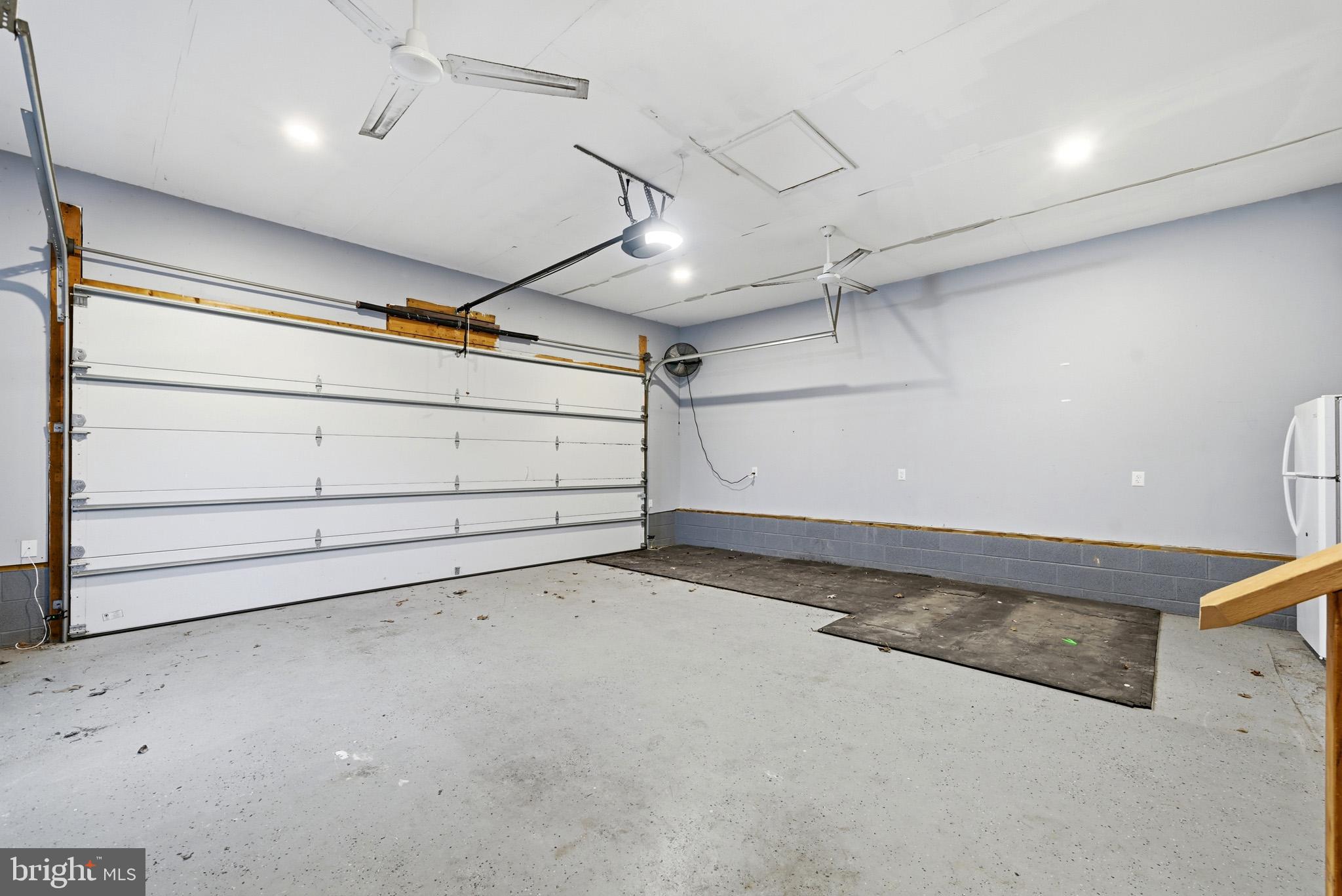22343 Newtowne Neck Road Leonardtown, MD 20650 - Photo 39 of 40 Sideload garage space.