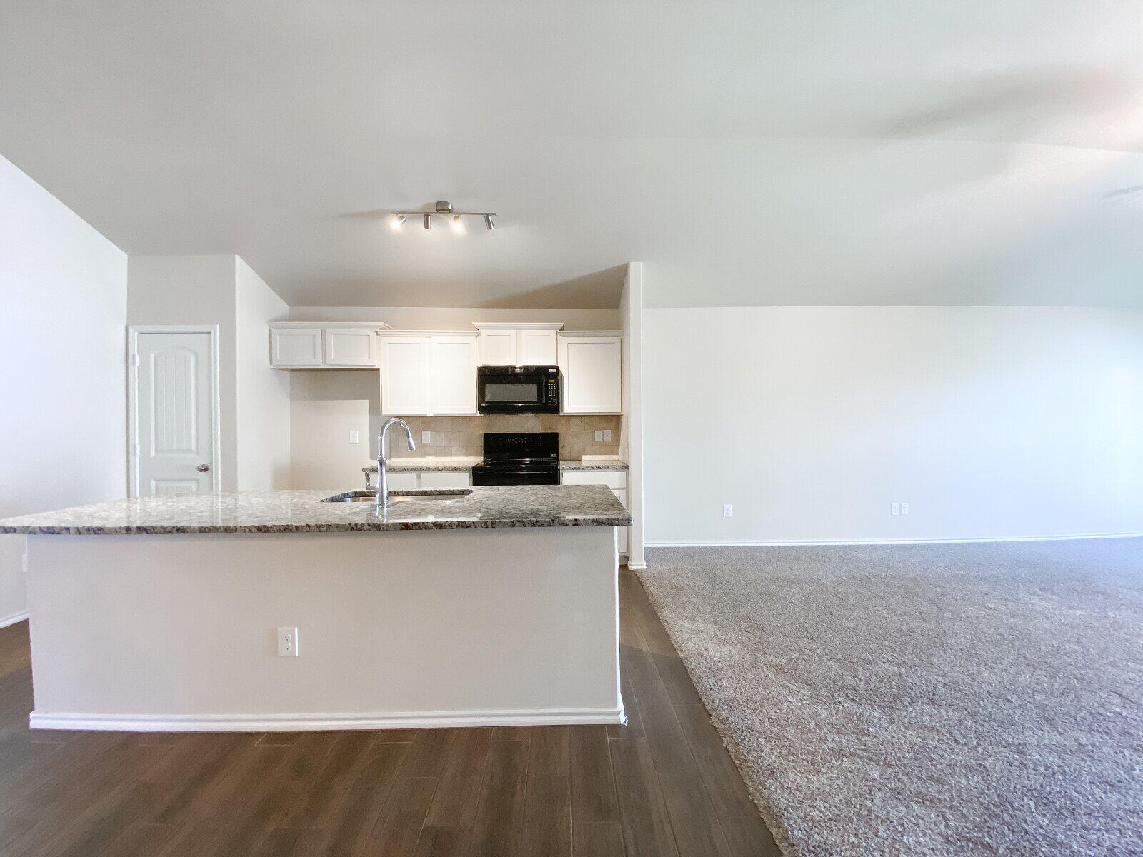 7521 103rd Street Lubbock, TX 79424 - Photo 13 of 21 13