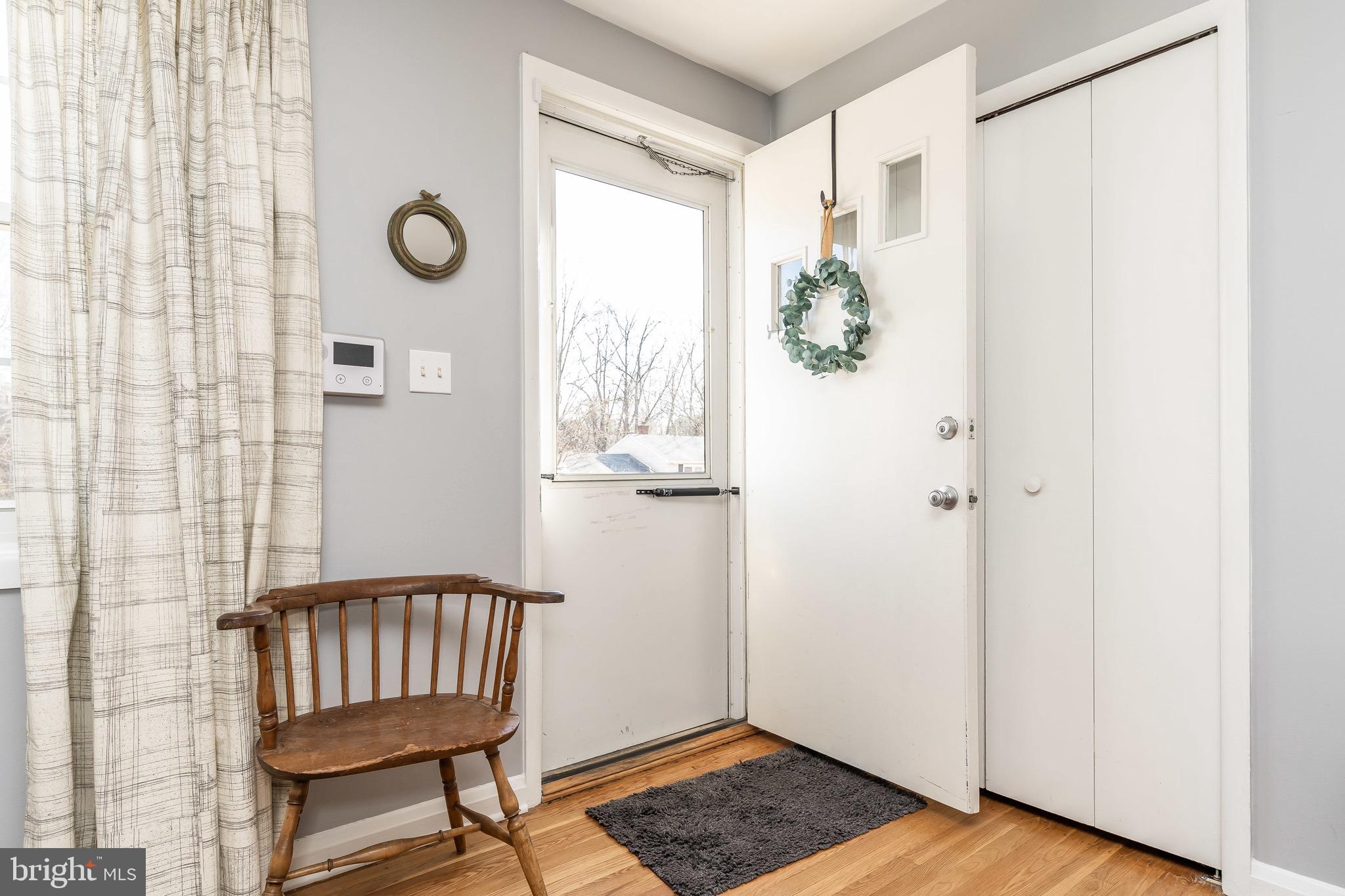 2020 Rollingwood Road Baltimore, MD 21228 - Photo 3 of 39 Gallery Image 3