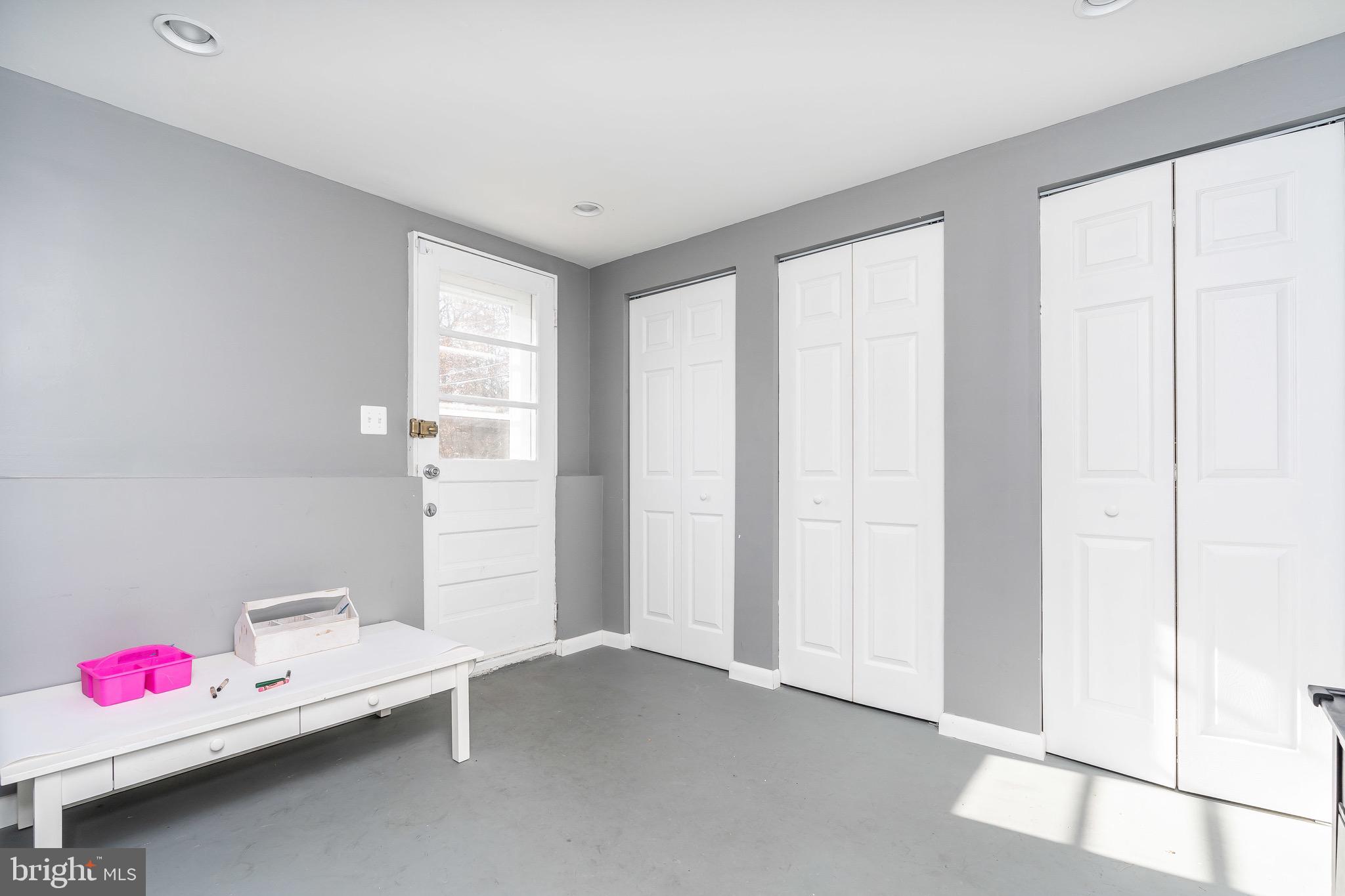 2020 Rollingwood Road Baltimore, MD 21228 - Photo 27 of 39 Bonus Mud Room off Family Room