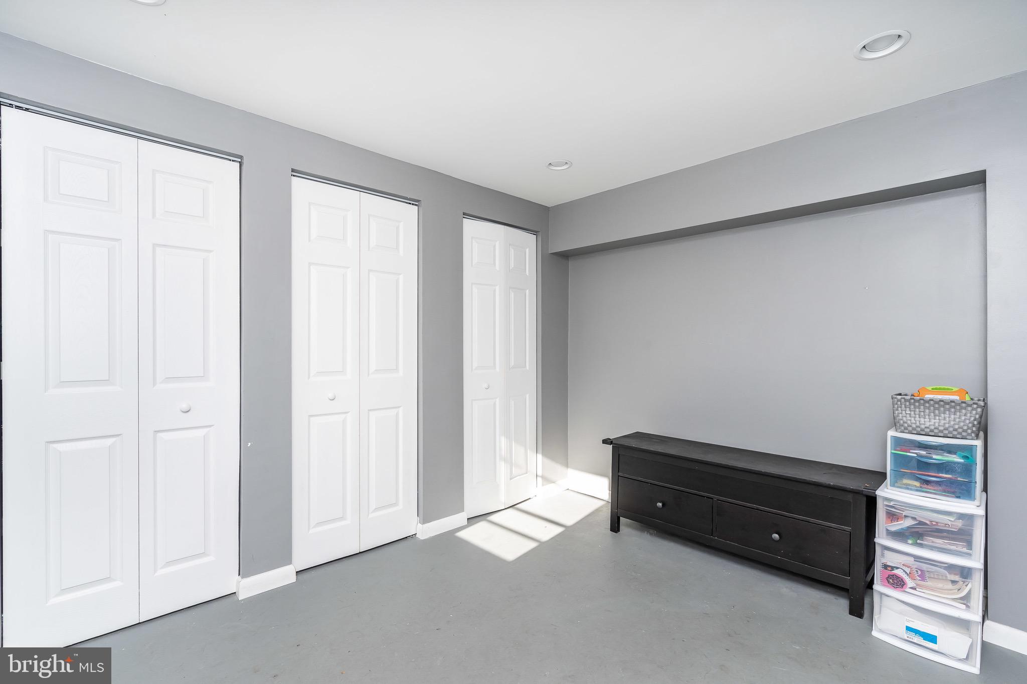 2020 Rollingwood Road Baltimore, MD 21228 - Photo 28 of 39 Bonus Mud Room off Family Room