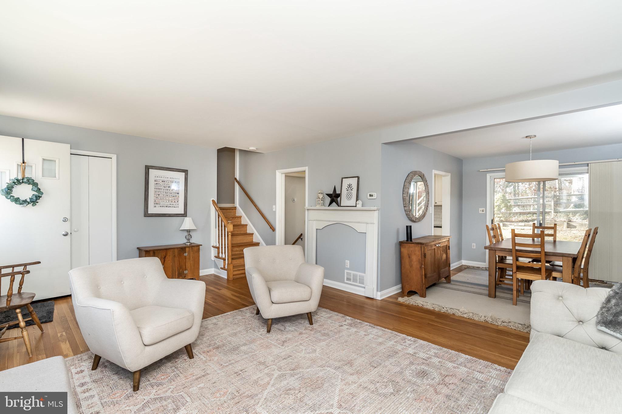 2020 Rollingwood Road Baltimore, MD 21228 - Photo 6 of 39 Living Room looking to Dining Room