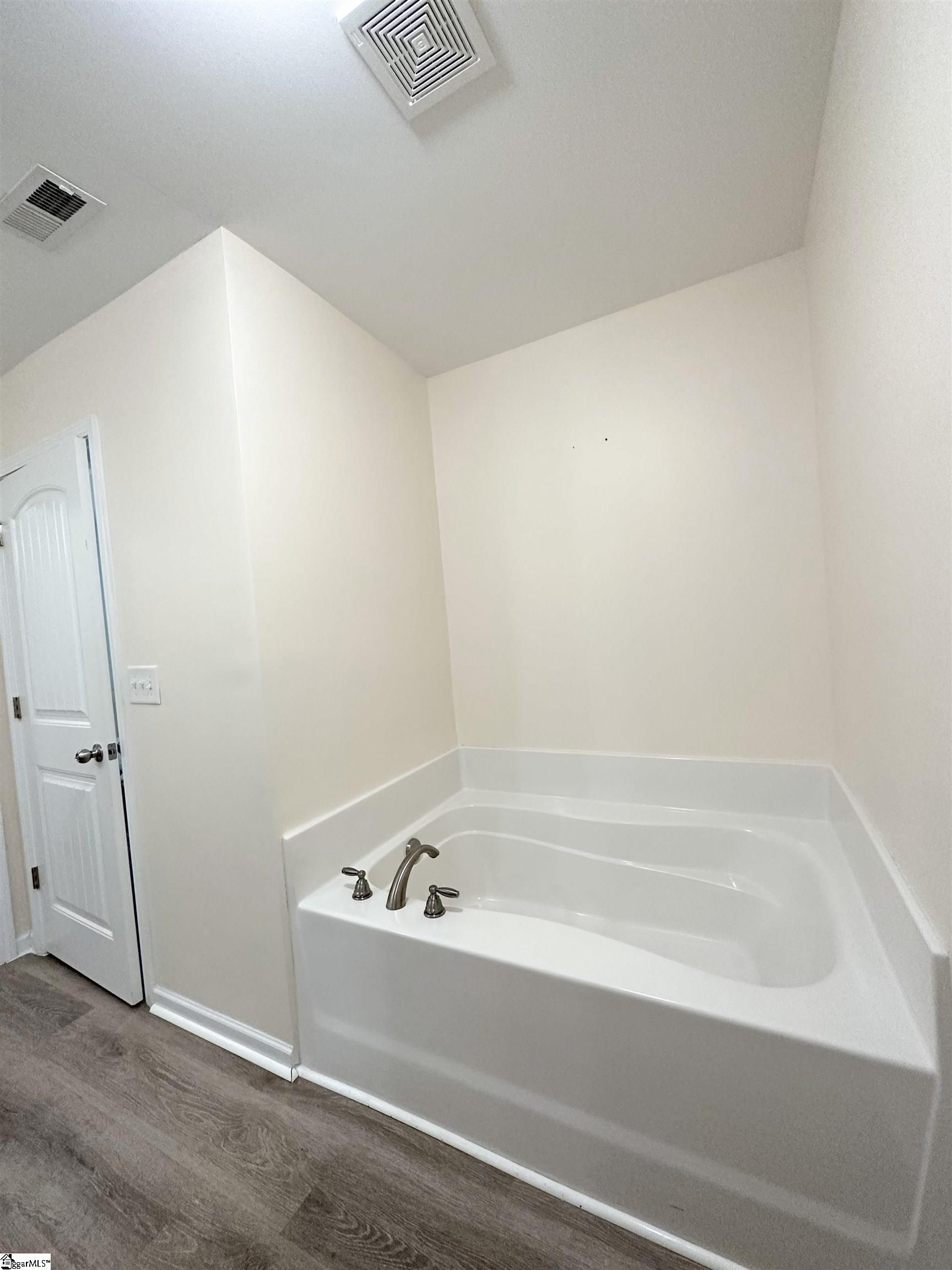 236 Redcoat Court Simpsonville, SC 29680 - Photo 19 of 32