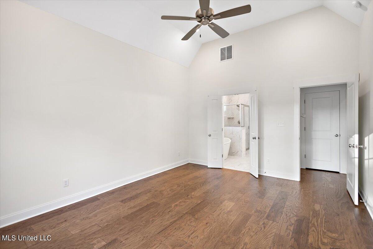 3138 Meadows Way Hernando, MS 38632 - Photo 16 of 27 HOLLY