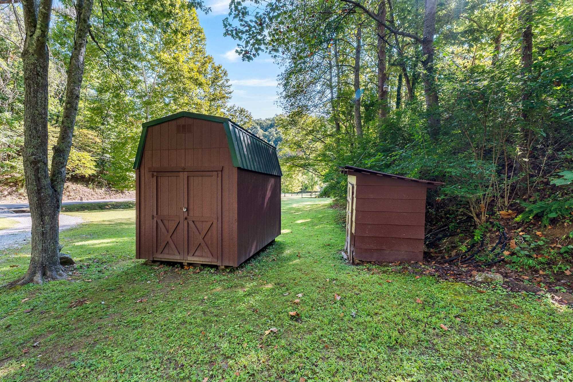1797 Big Creek Road Wayne, WV 25570 - Photo 26 of 30 Gallery Image 26