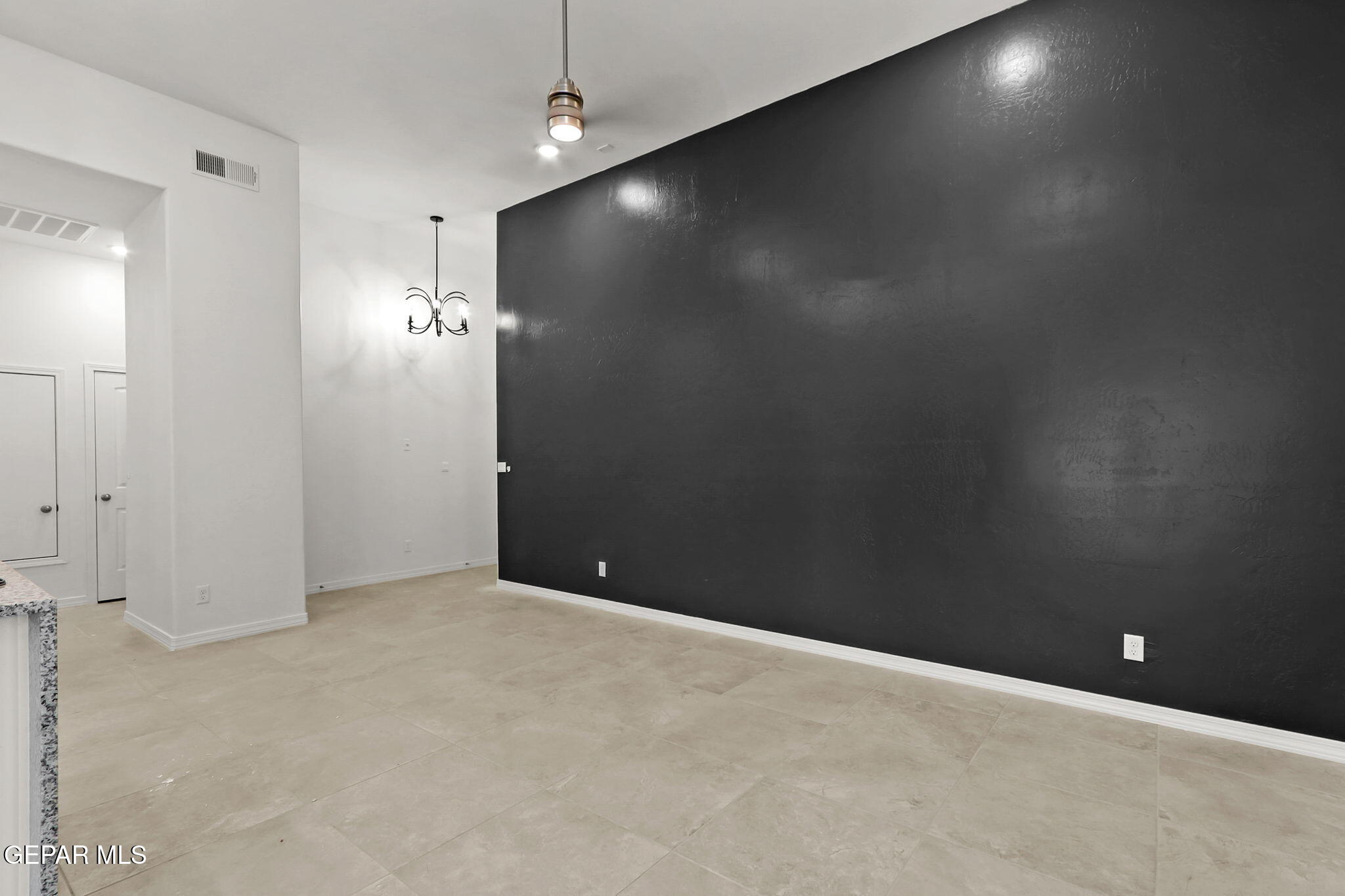 6040 Fall Rdg Avenue Santa Teresa, NM 88008 - Photo 6 of 12 24-web-or-mls-IMG_2005
