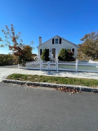 $4,200 | 49 Deerfield Street, Unit SF, Quincy, MA 02171