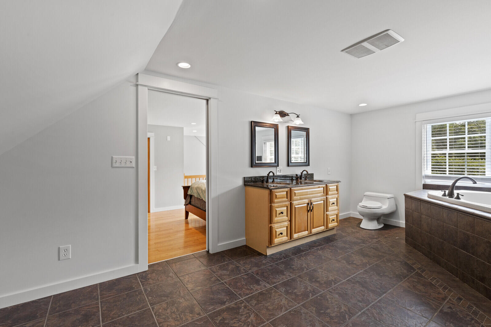 111 Dutton Road South China, ME 04358 - Photo 37 of 57 Primary Bathroom