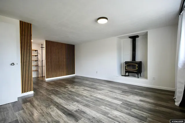 $316,000 | 1450 South Illinois Avenue, Casper, WY 82609