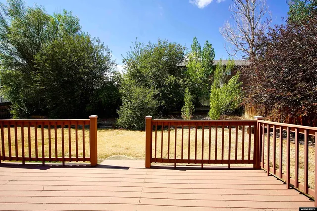 $316,000 | 1450 South Illinois Avenue, Casper, WY 82609