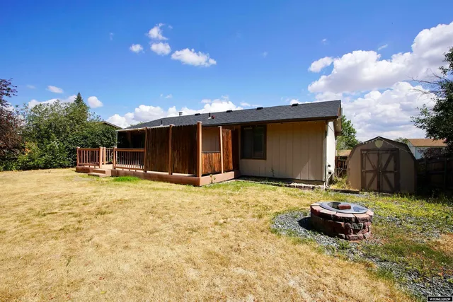 $316,000 | 1450 South Illinois Avenue, Casper, WY 82609