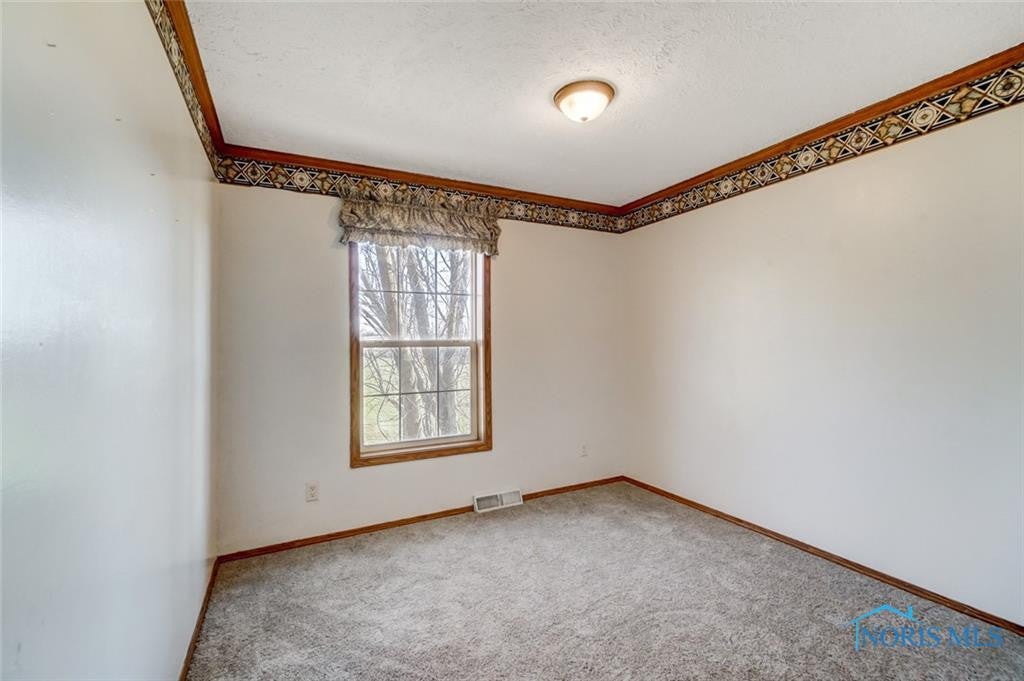 943 Sand Ridge Road Bowling Green, OH 43402 - Photo 24 of 46 Gallery Image 24