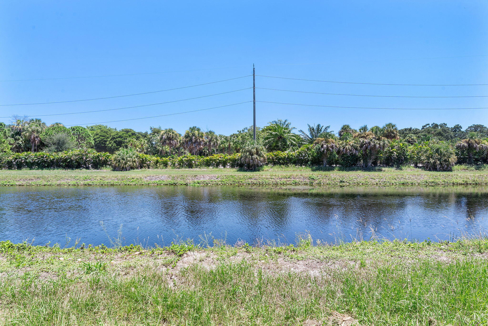 7044 Thompson Road Boynton Beach, FL 33426 - Photo 38 of 43 Nick 39