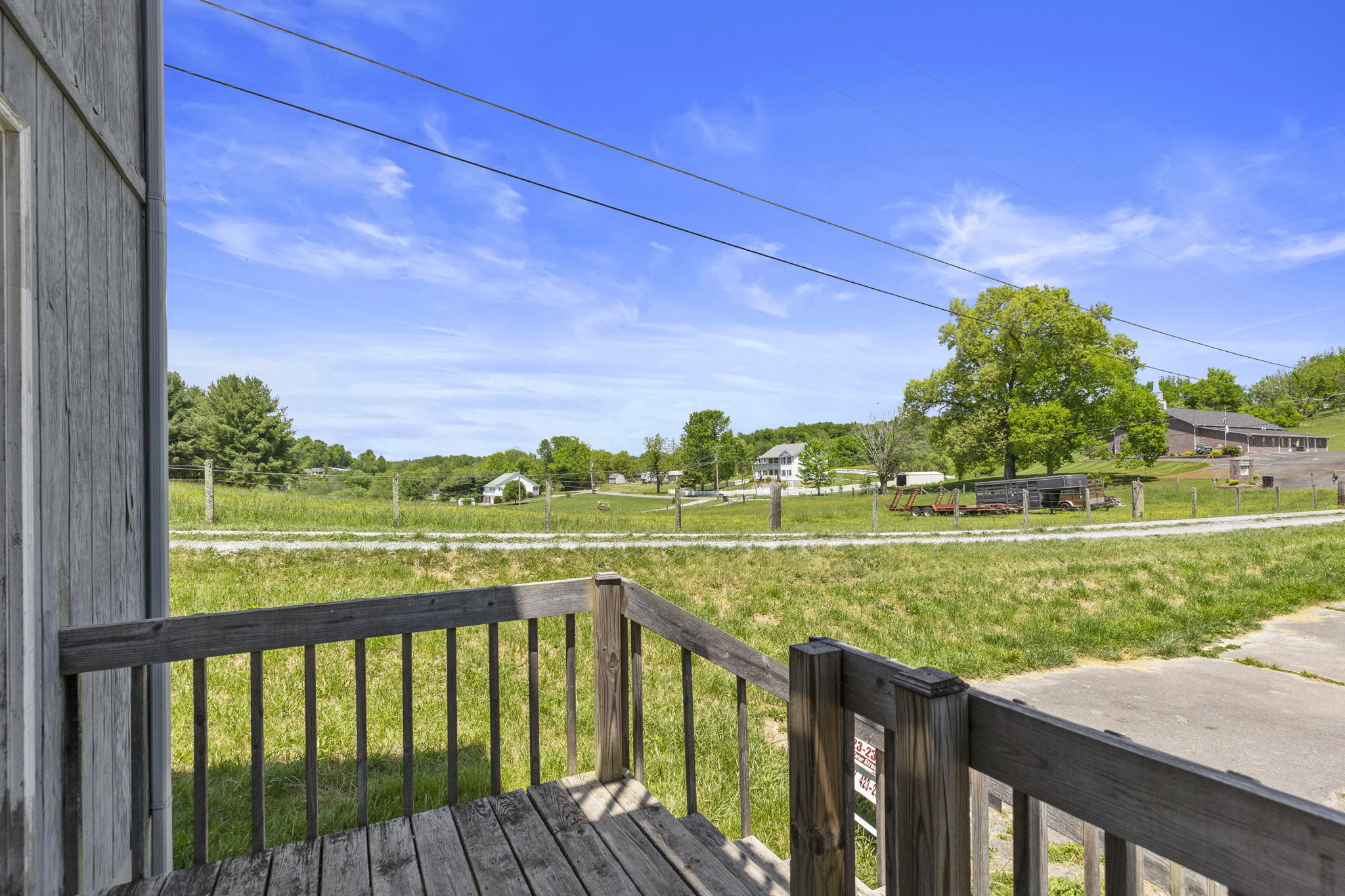 180 Hart Road, Unit 1 Elizabethton, TN 37643 - Photo 20 of 21 18-web-or-mls-217A4106