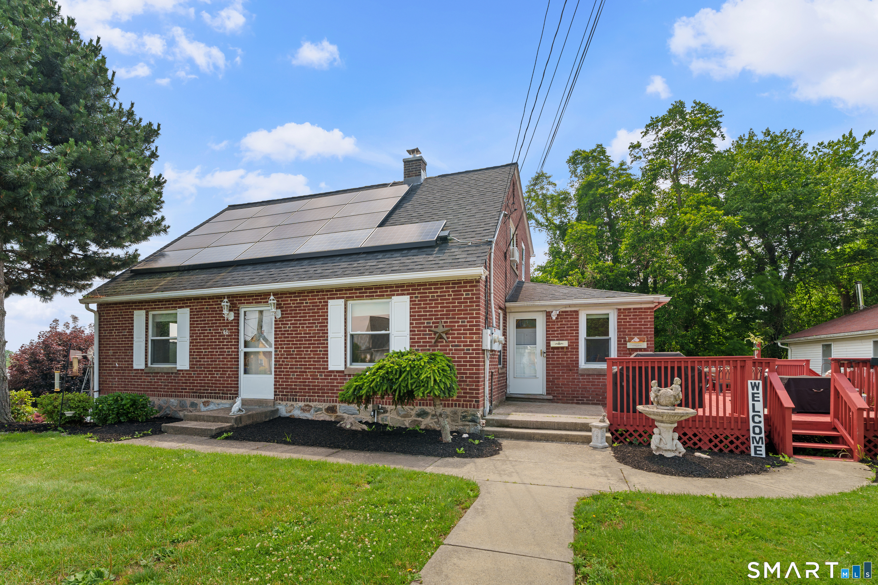 60 Primrose Street Waterbury, CT 06708 - Photo 1 of 26