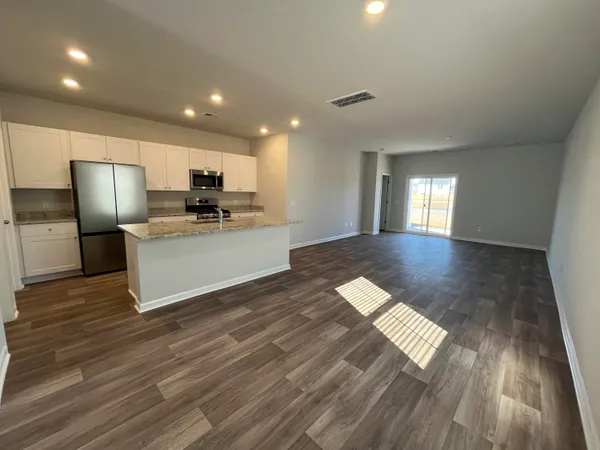 $2,400 | 359 Pine Crest View Drive, Summerville, SC 29486