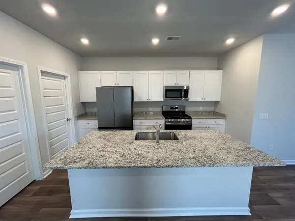 $2,400 | 359 Pine Crest View Drive, Summerville, SC 29486