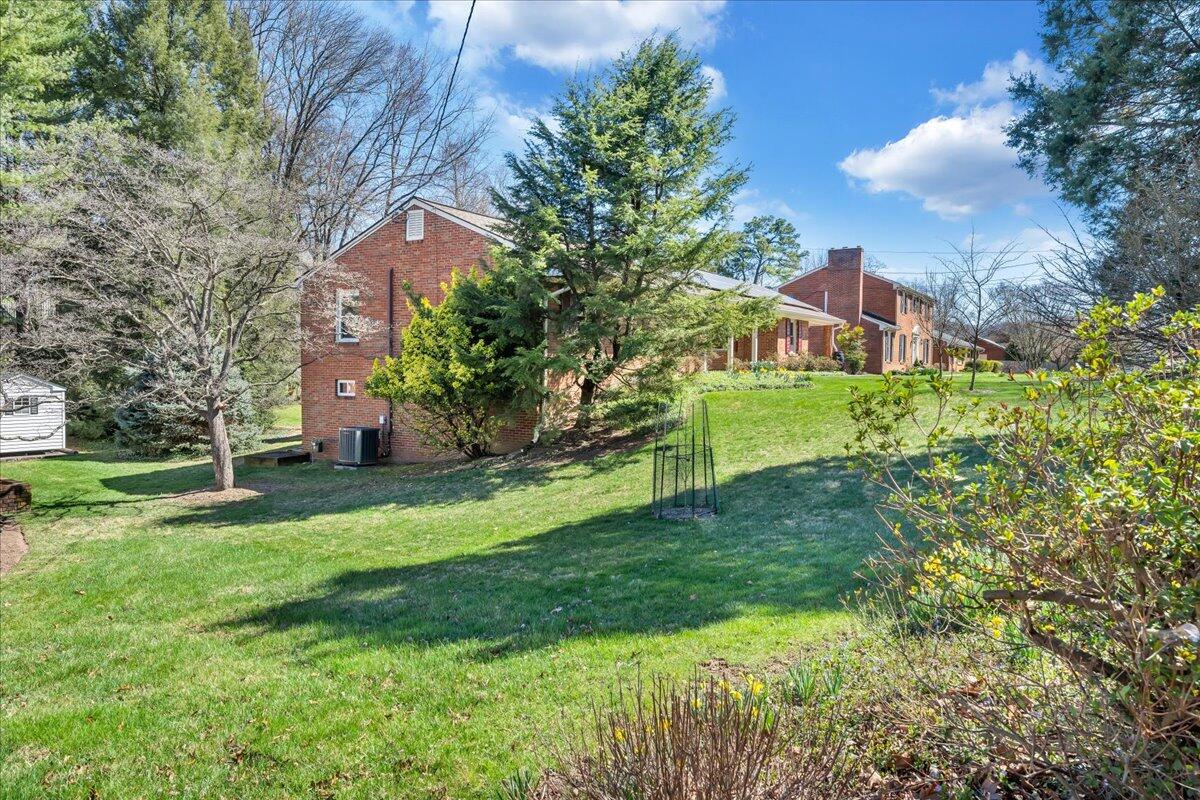 1155 Welch Road Southwest Roanoke, VA 24015 - Photo 9 of 51 GORGEOUS LANDSCAPING!