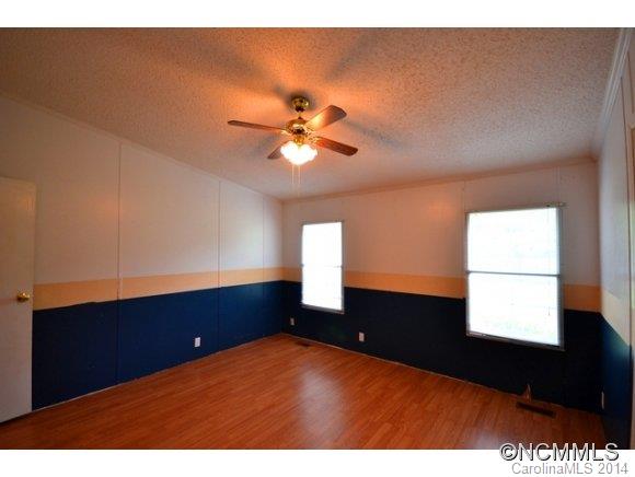 723 Smith Road Columbus, NC 28722 - Photo 15 of 24