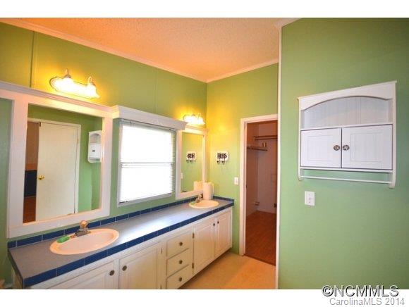 723 Smith Road Columbus, NC 28722 - Photo 17 of 24