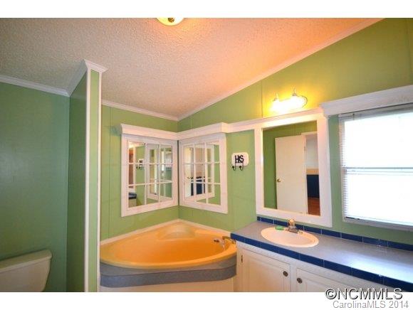 723 Smith Road Columbus, NC 28722 - Photo 18 of 24