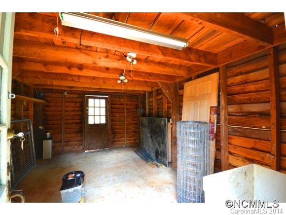 723 Smith Road Columbus, NC 28722 - Photo 7 of 24