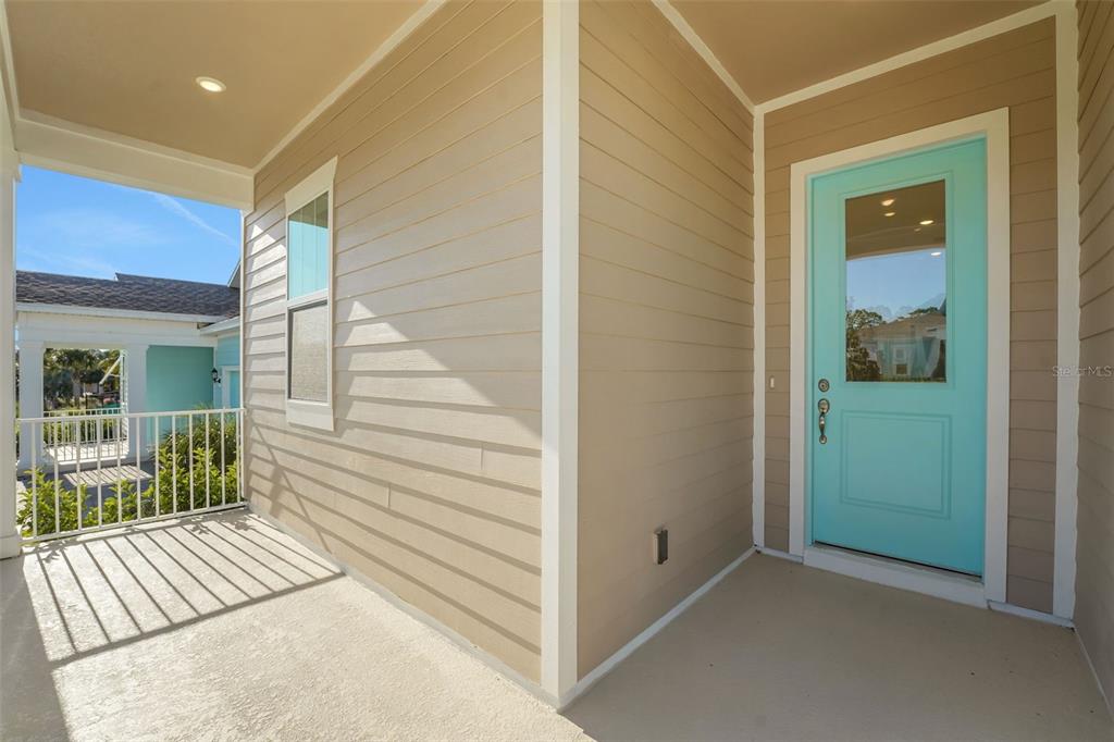 994 Fiesta Key Circle Lady Lake, FL 32159 - Photo 4 of 49 a view of a balcony