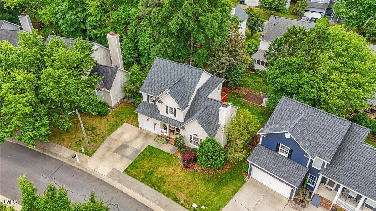 5221 Sutter Way Raleigh, NC 27613 - Photo 34 of 39 Gallery Image 34