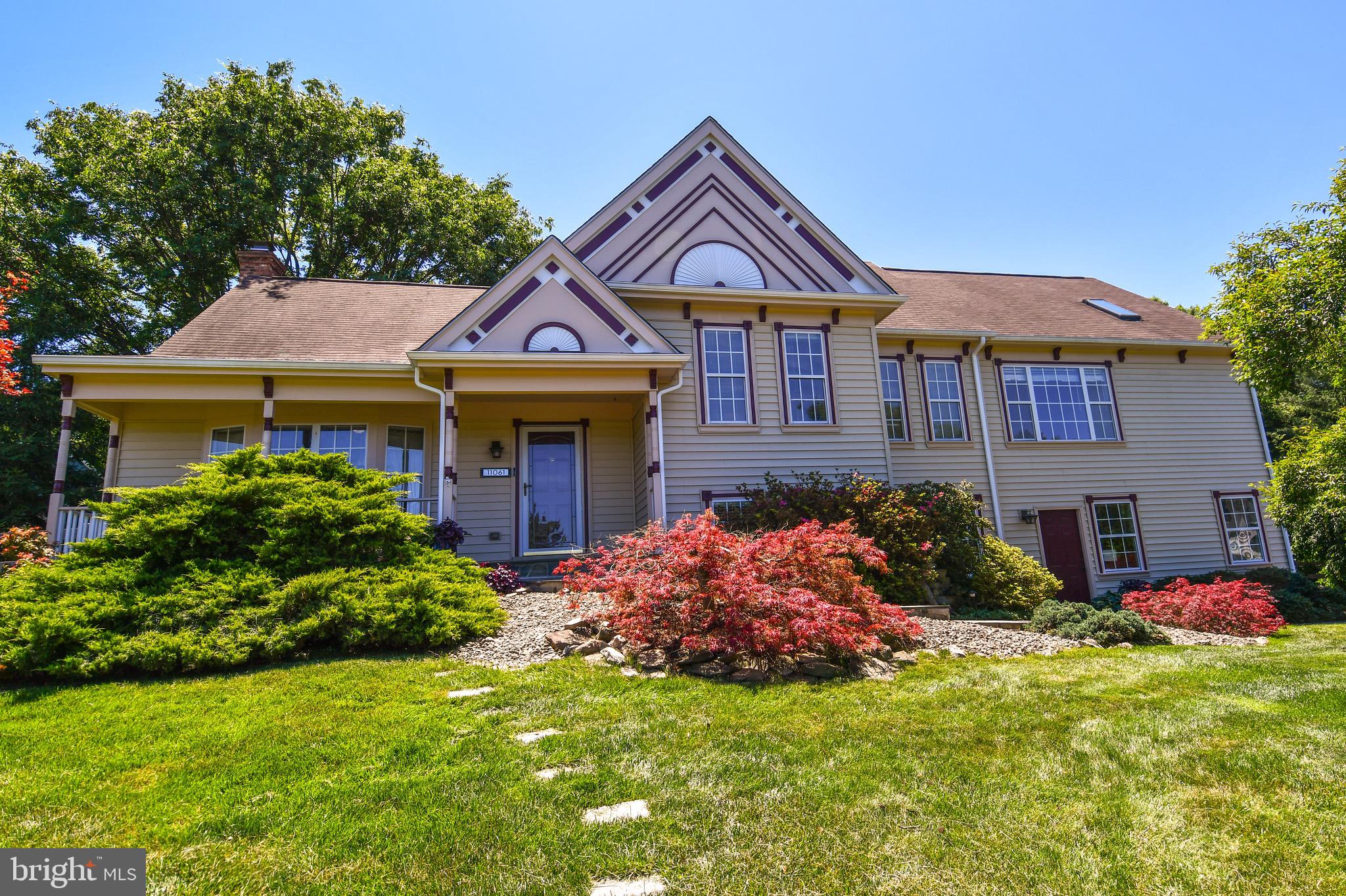 11061 Tottenham Lane Reston, VA 20194 - Photo 4 of 89