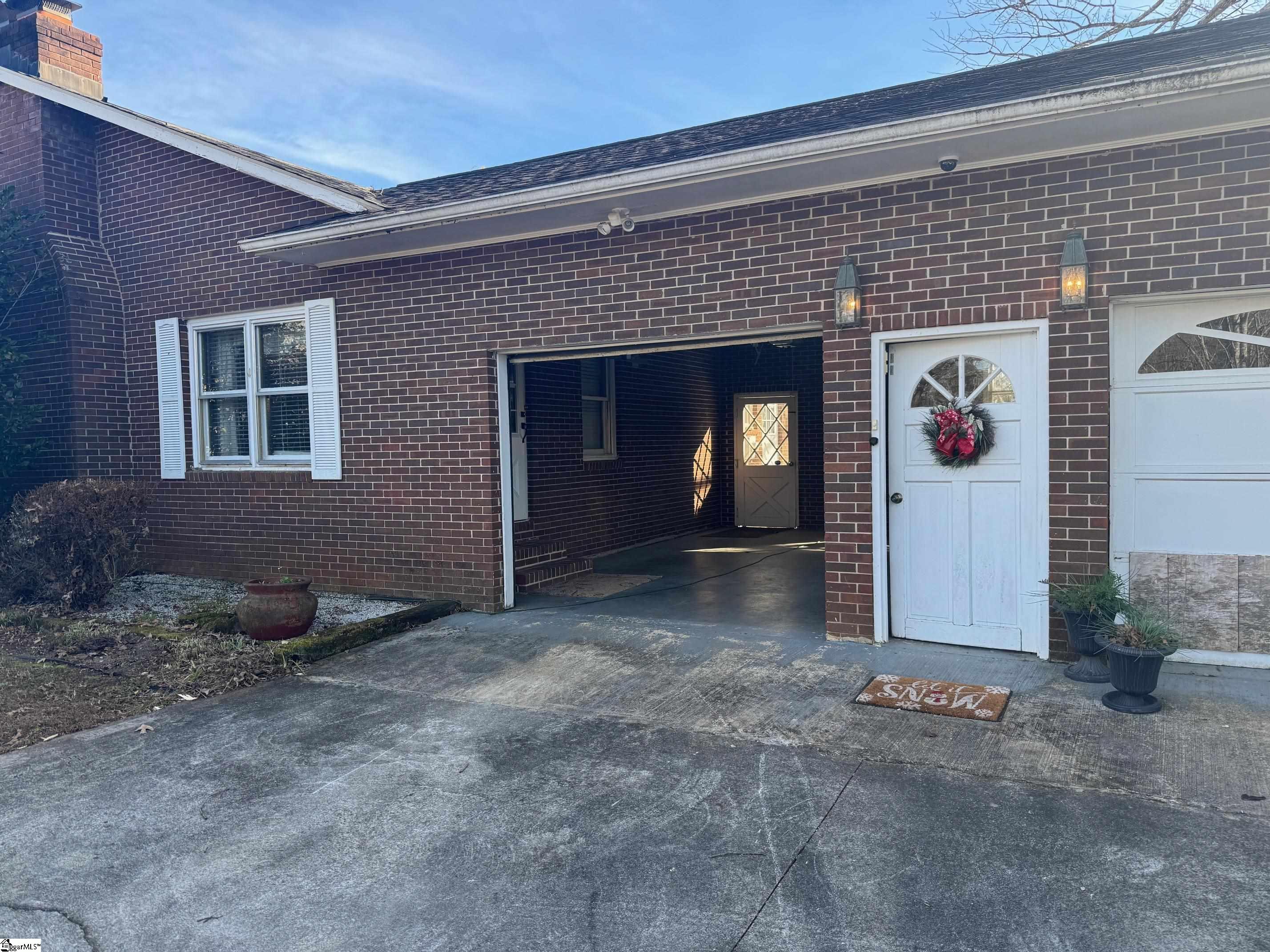 550 Pine Mountain Road Tamassee, SC 29686 - Photo 17 of 34