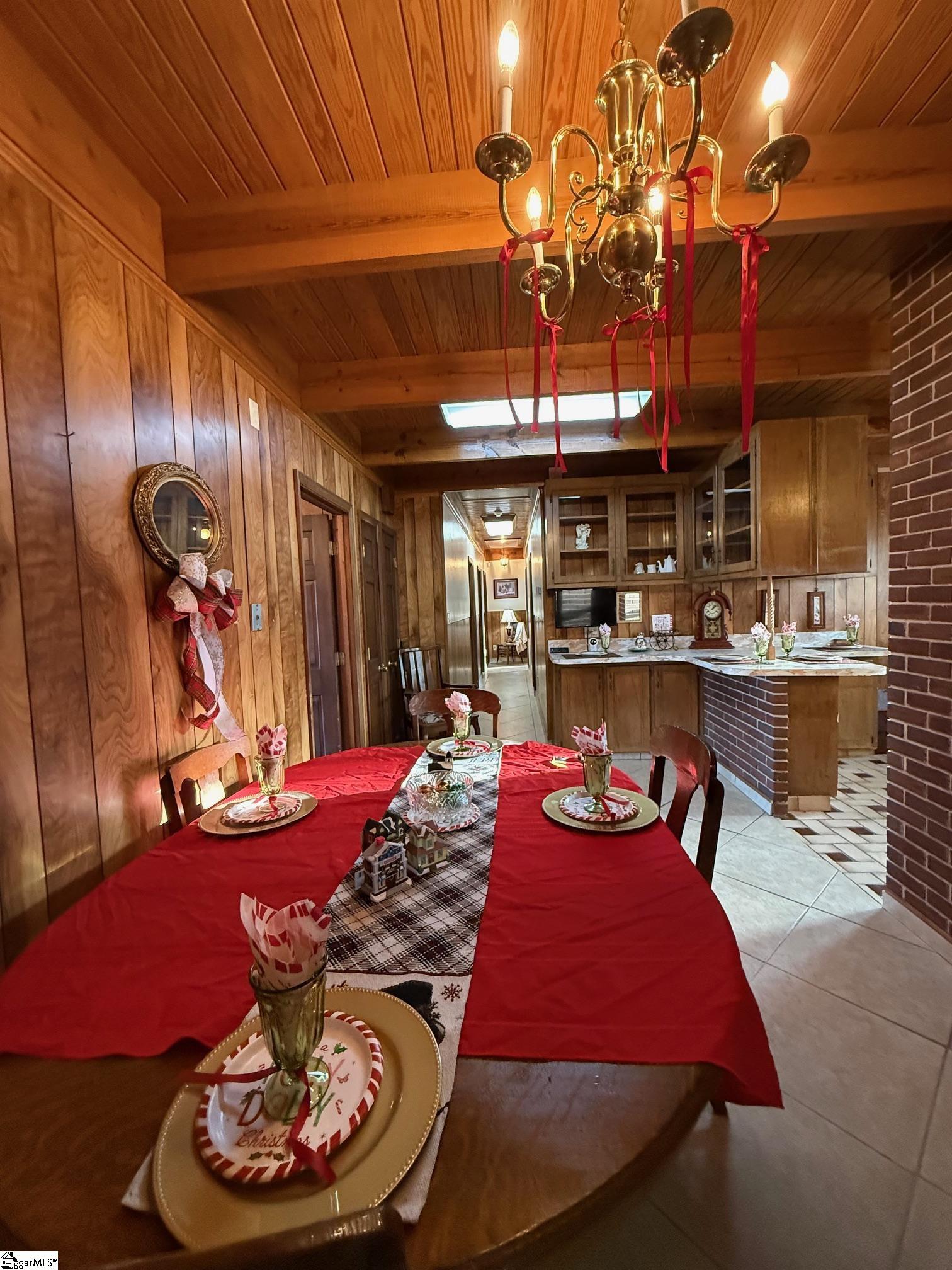 550 Pine Mountain Road Tamassee, SC 29686 - Photo 4 of 34