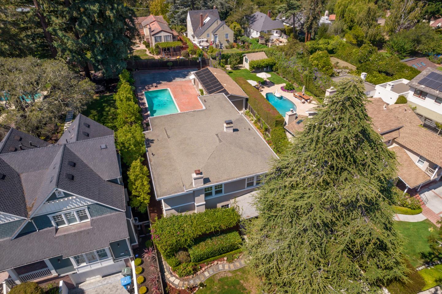 425 Hillcrest Road San Mateo, CA 94402 - Photo 36 of 48 an aerial view of house with yard swimming pool and outdoor seating