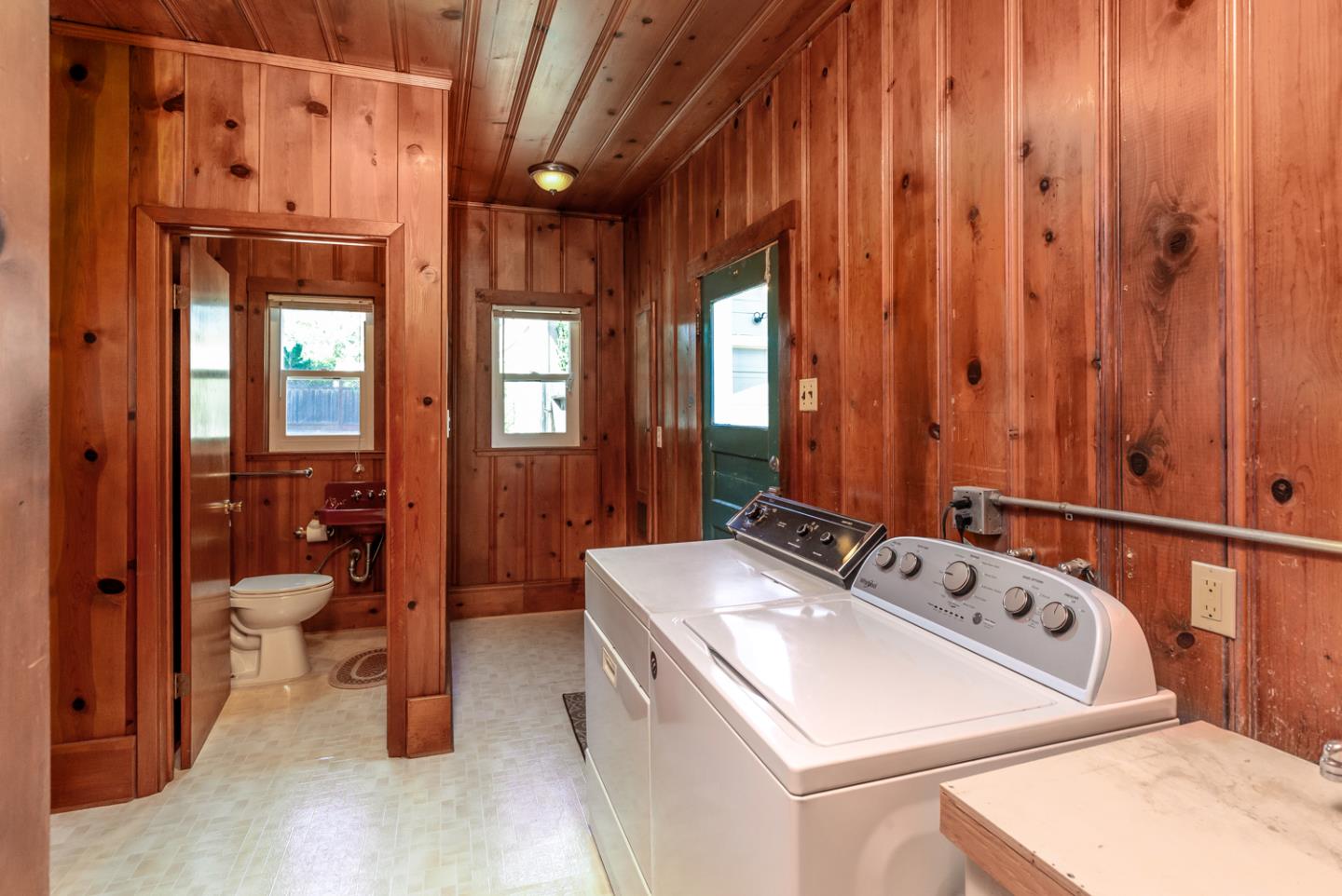 425 Hillcrest Road San Mateo, CA 94402 - Photo 45 of 48 a utility room with dryer and washer
