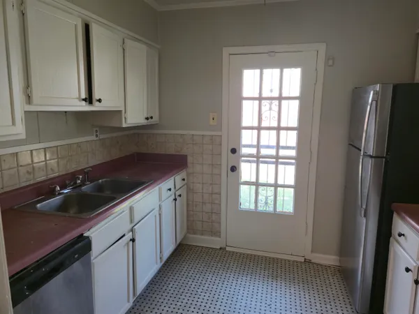 $1,250 | 1035 Treadwell Street, Memphis, TN 38122