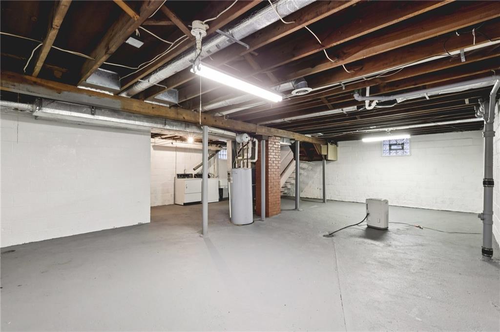 380 James Street Springdale, PA 15144 - Photo 26 of 34 a view of empty room with wooden roof