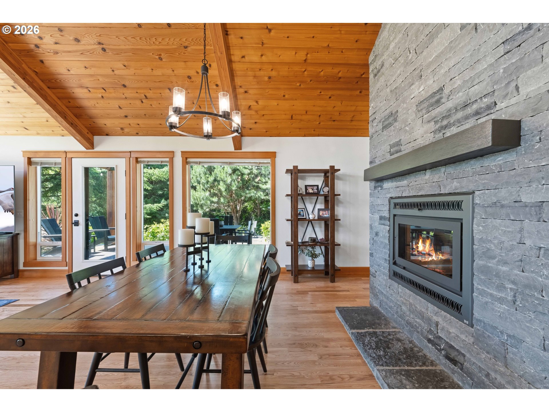68260 Ridge Road North Bend, OR 97459 - Photo 14 of 48