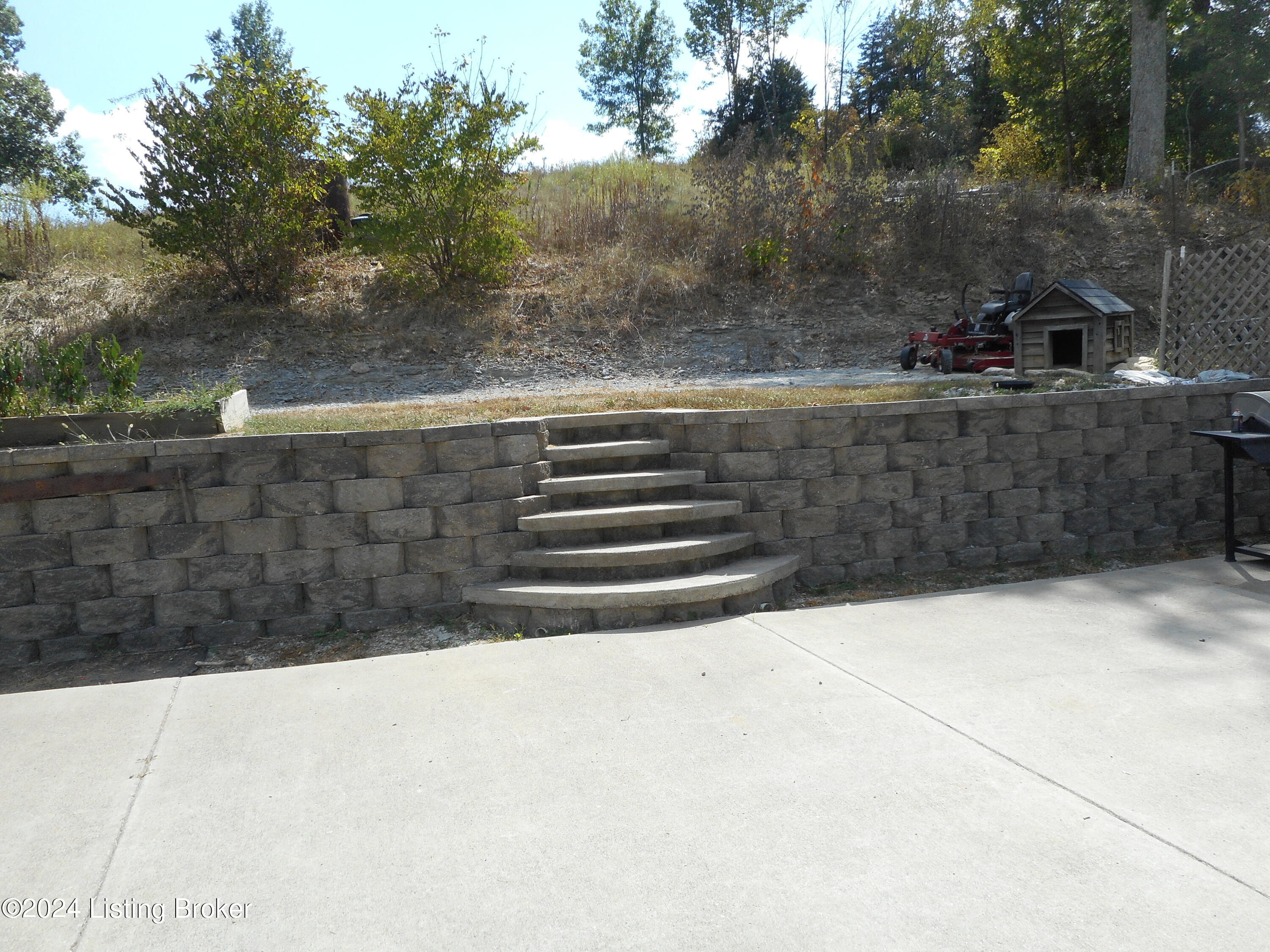 3555 Hardesty Ridge Road Taylorsville, KY 40071 - Photo 16 of 40 Retaining wall above parking area