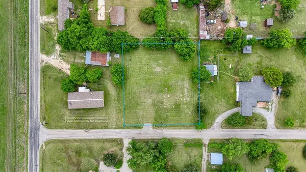 $78,000 | 505 John Fielder Drive, Southmayd, TX 75092