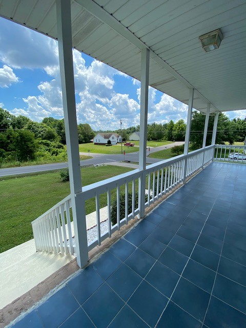 830 Blakemore Road Dickson, TN 37055 - Photo 8 of 33 a view of a wooden deck