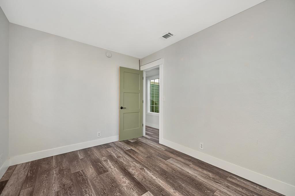 1172 Ravine View Drive Roseville, CA 95661 - Photo 15 of 24