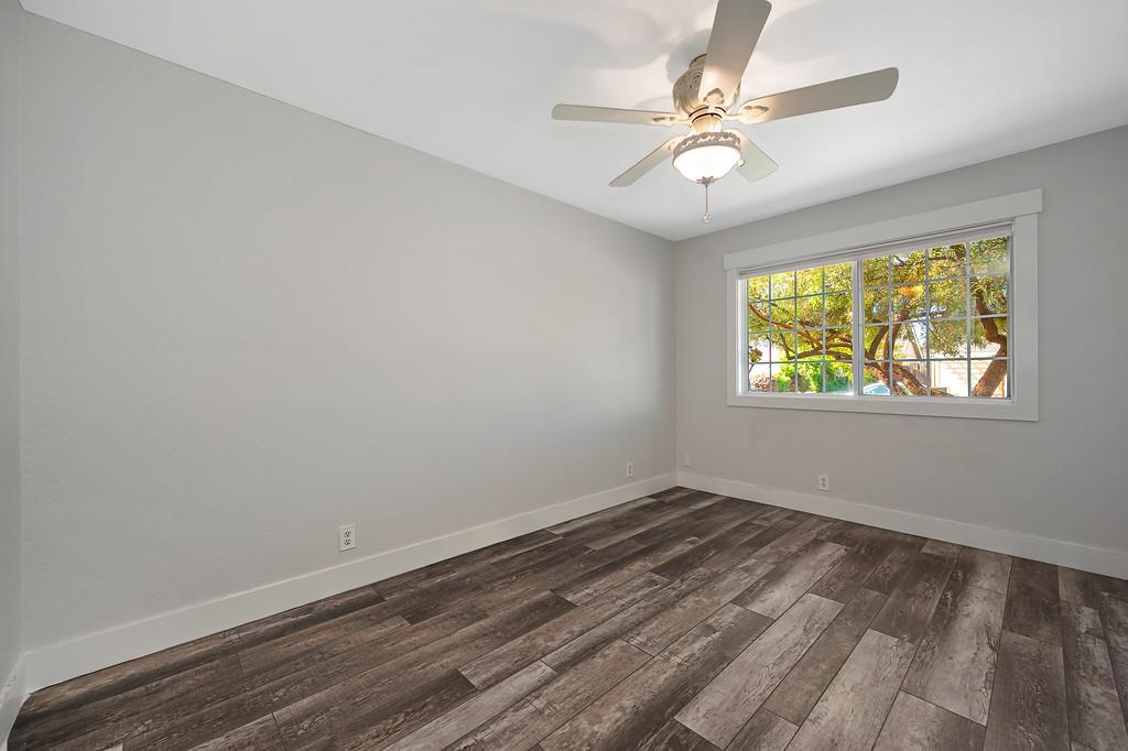 1172 Ravine View Drive Roseville, CA 95661 - Photo 20 of 24