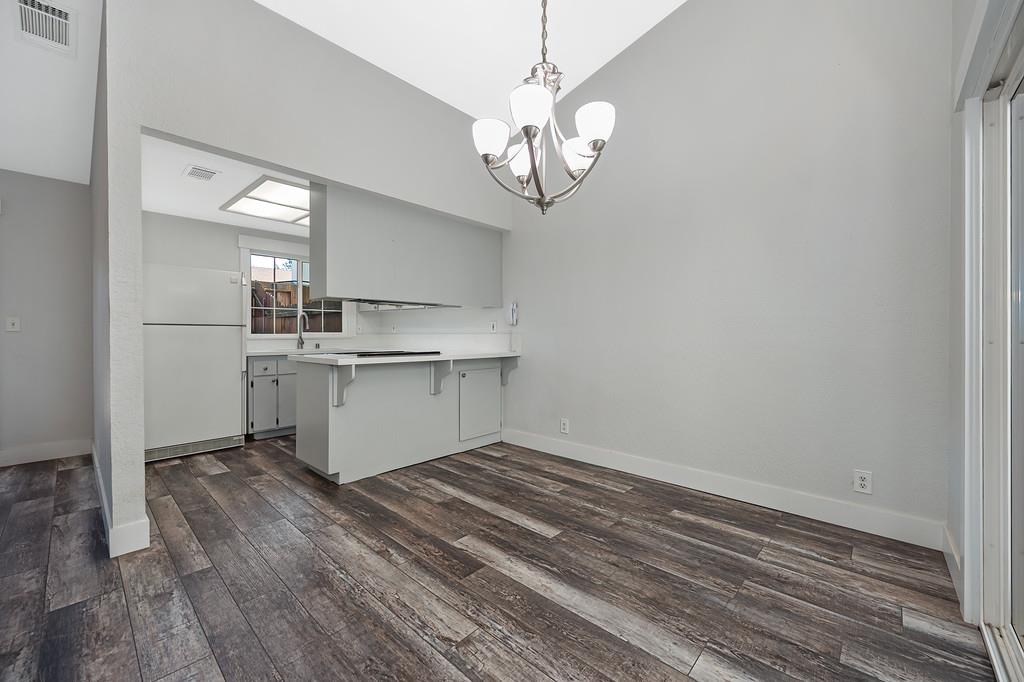 1172 Ravine View Drive Roseville, CA 95661 - Photo 7 of 24