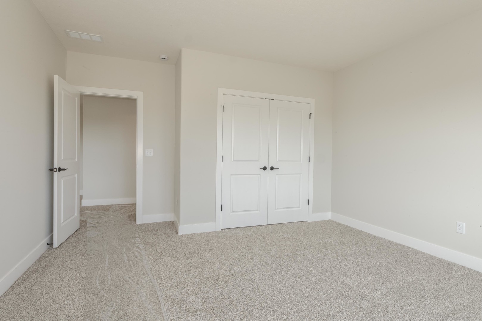 1004 Mount Carmel Road Bloomington, IL 61705 - Photo 41 of 44 a view of an empty room