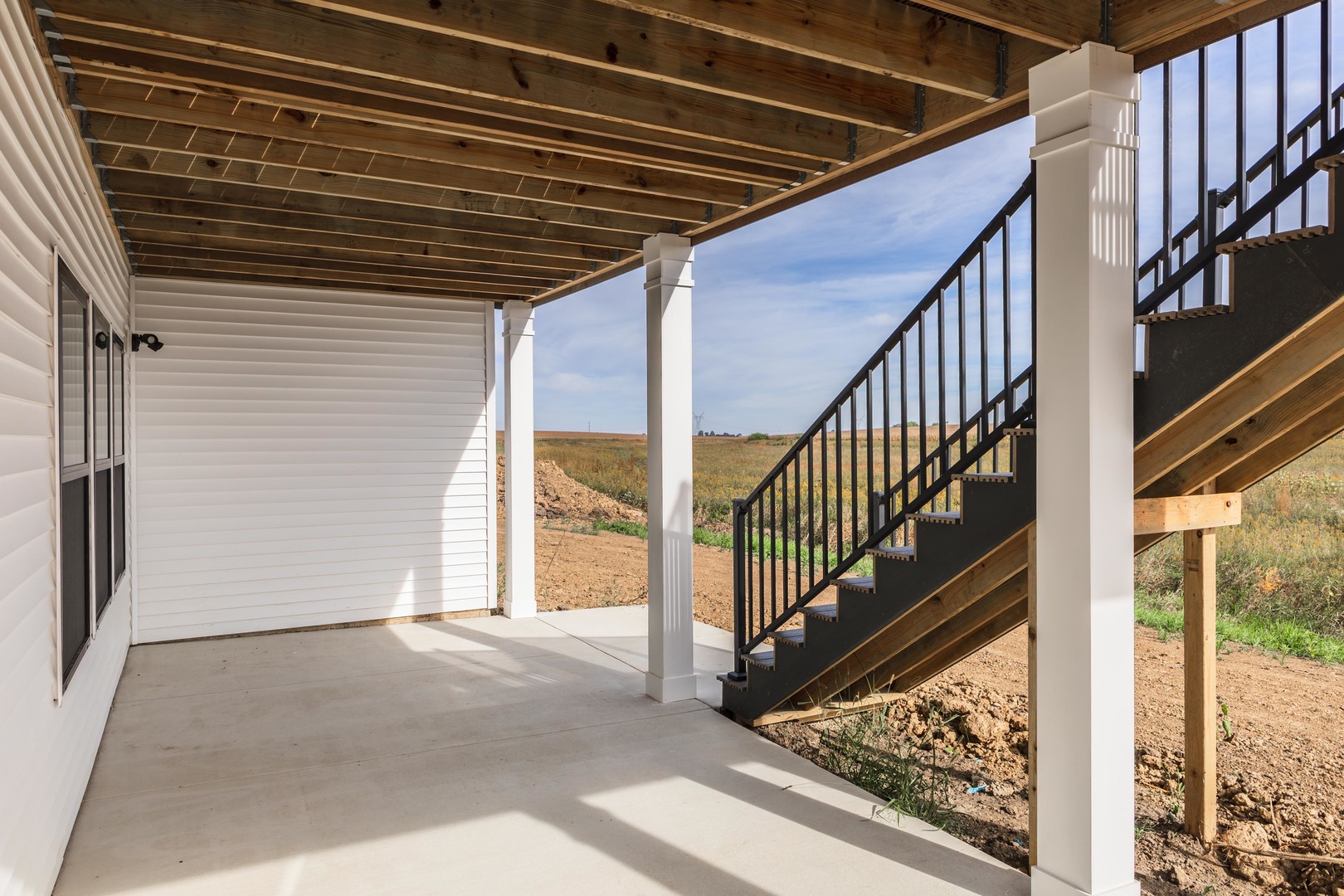1004 Mount Carmel Road Bloomington, IL 61705 - Photo 43 of 44 a view of balcony