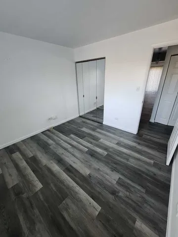 $1,900 | 1781 West Algonquin Road, Unit 2B, Mount Prospect, IL 60056