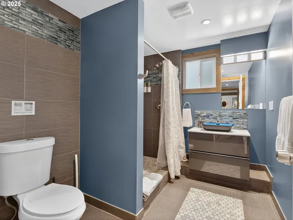 $849,900 | 61 Joy Lane, Washougal, WA 98671